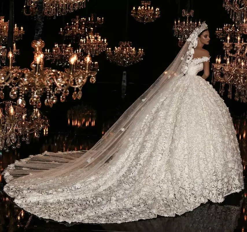 Applique Beads Ball Gown Wedding Dresses Lace Off The Shoulder Sweep Train Plus Size Bridal Gowns Puffy Vestido De Novia With Veils