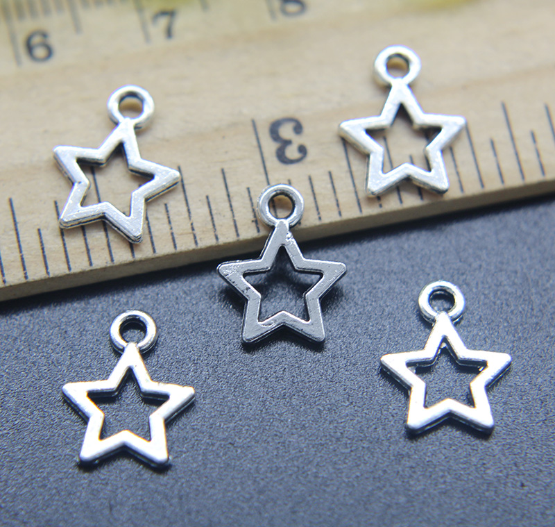 Whole 200pcs Small Star Alloy Charms Pendants Retro Jewelry Making DIY Keychain Ancient Silver Pendant For Bracelet Earrings 1