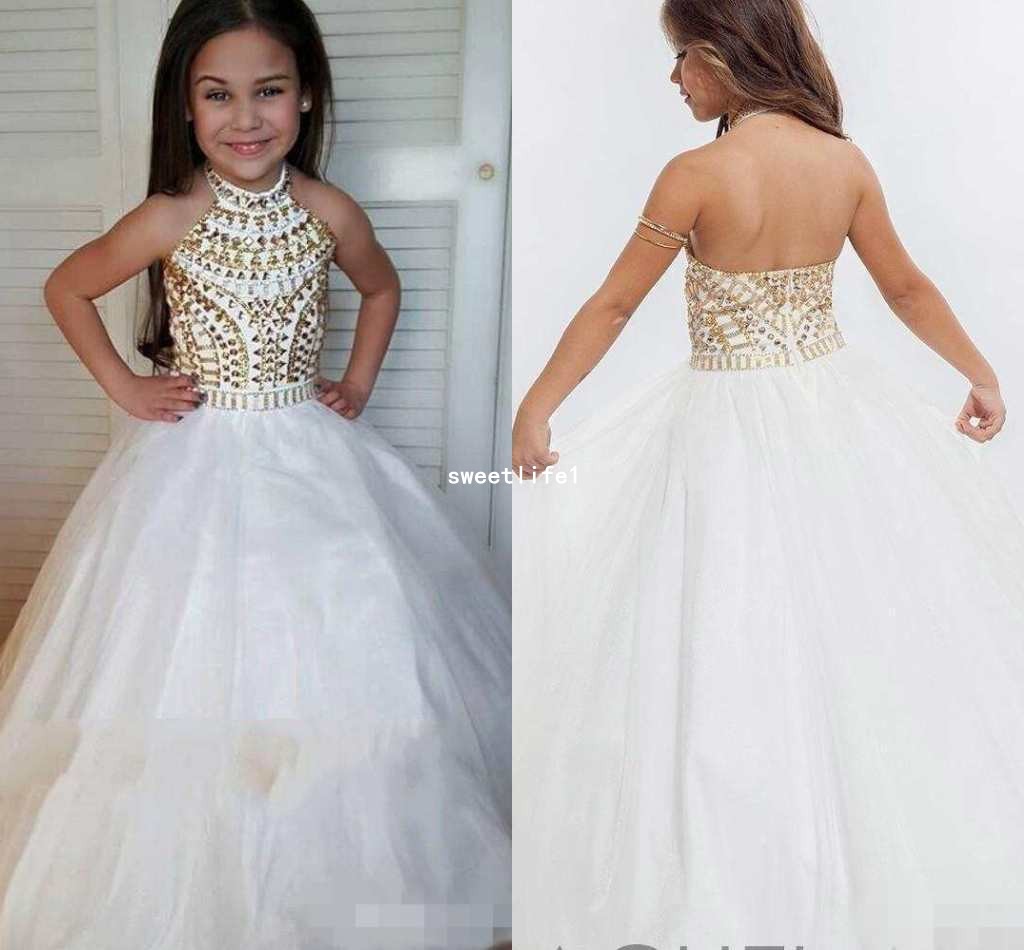 2019 White Tulle Halter Girls Pageant Dresses Sparkly Gold Crystal Beads Sleeveless Backless Ball Gown Kids Formal Wear Flower Girls Dresses, Royal blue
2019 White Tulle Halter Girls Pageant Dresses Sparkly Gold Crystal Beads Sleeveless Backless Ball Gown Kids Formal Wear Flower Girls Dresses, Royal blue