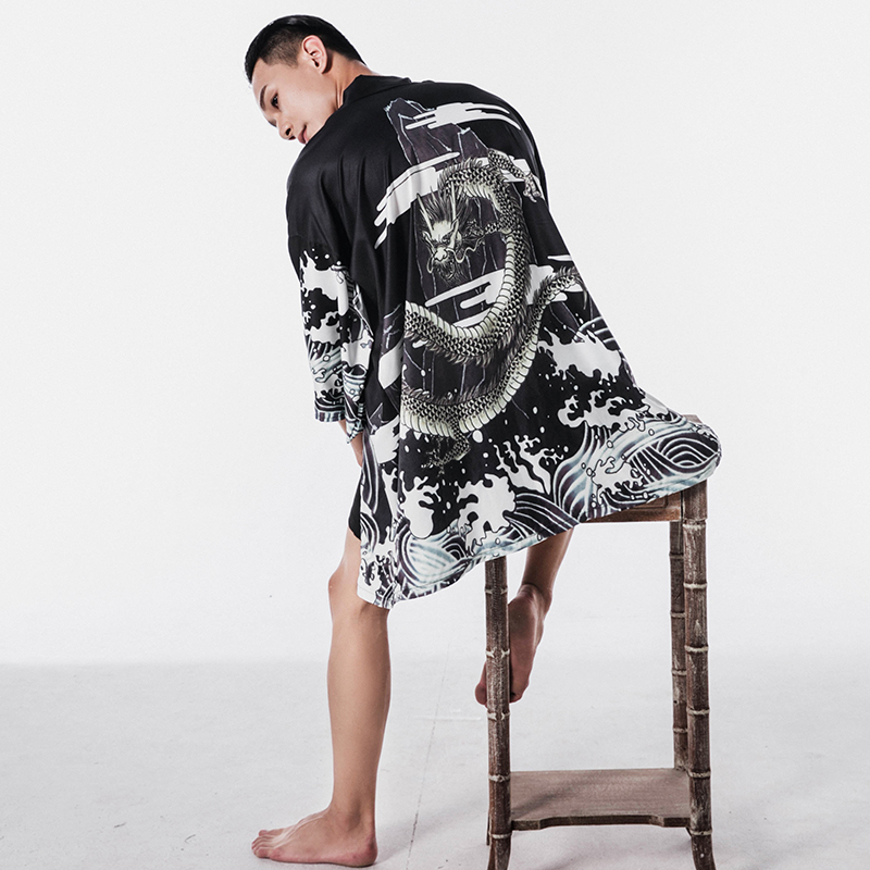 2018 summer Japan Style Kimono Jacket Men Loose Mens Jackets Plus Size 3/4 Sleeve Open Stitch Casual Coat Male Windbreaker, Color1 without belt
2018 summer Japan Style Kimono Jacket Men Loose Mens Jackets Plus Size 3/4 Sleeve Open Stitch Casual Coat Male Windbreaker, Color1 without belt