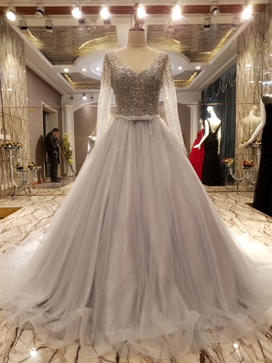 Sexy Bling Beaded Long Sleeve Evening Dresses Silver Backless Tulle V Neck Lace Up Back Formal Prom Runway Red Carpet Dress Real Photos, Deep purple
Sexy Bling Beaded Long Sleeve Evening Dresses Silver Backless Tulle V Neck Lace Up Back Formal Prom Runway Red Carpet Dress Real Photos, Deep purple
