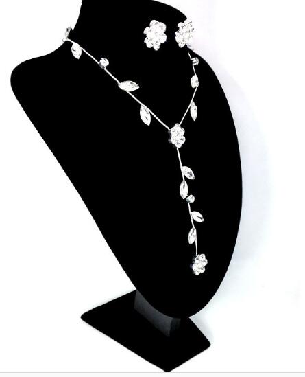 new hot Bridal wedding decoration plum flower gem two-piece necklace, earring set, long necklace, fashion classic, exquisite and elegant