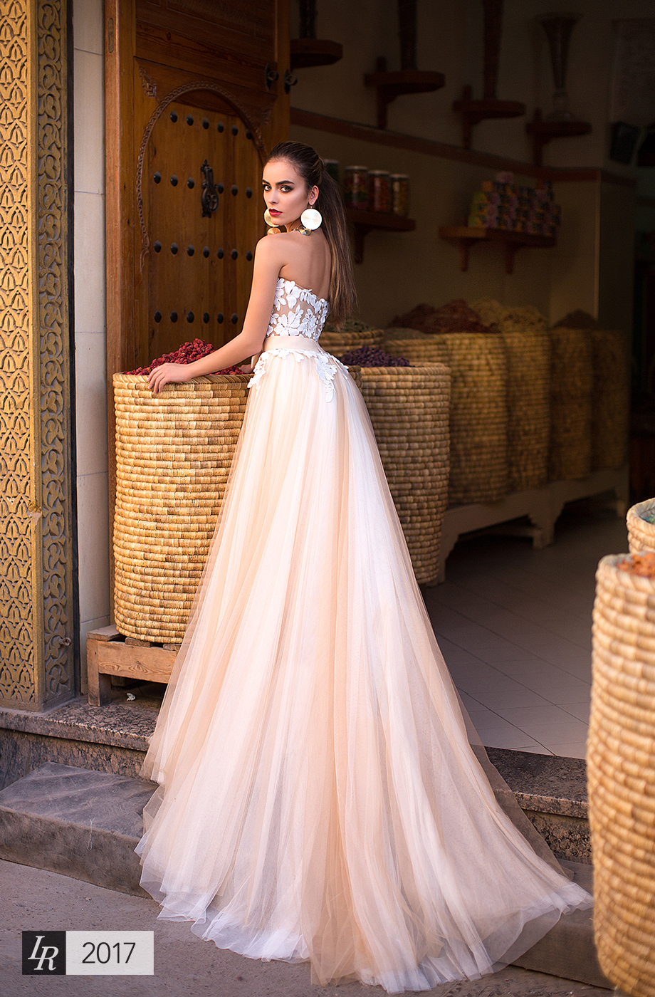 A e Beach Dresses Sweetheart Lace Appliques Sash Sweep Train Boho Bridal Gowns Vestido De Novia Plus Size Wedding Dress