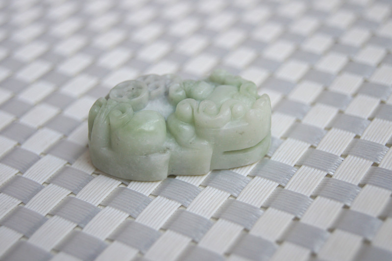 Natural shaanxi lantian county green purple white jade. Hand-carved amulets. The money of the game. Lucky charm pendant necklace.