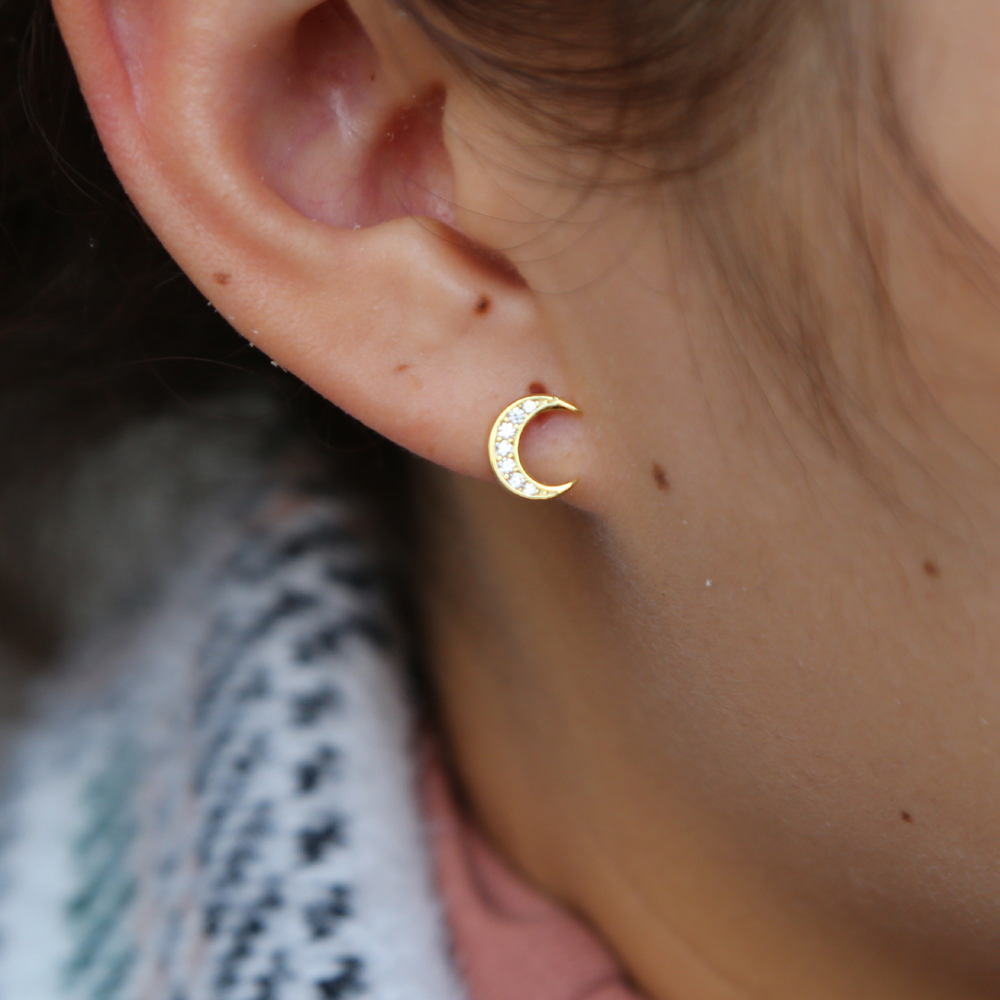 Christmas gift cute silver moon stud earring paved clear cubic zirconia cz stone lovely sweet small crescent moon stud for girl