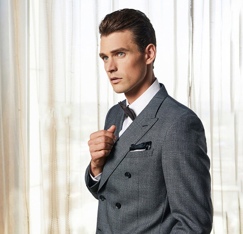 Classic Grey Mens Suits Slim Fit Groomsmen Wedding Tuxedos Two Pieces Groom Suit Double Breasted Formal Blazers With Jacket And pants