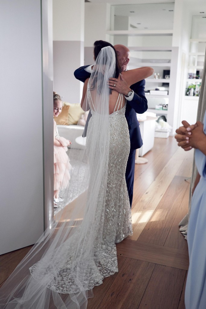 Berta Mermaid Dresses Lace Appliques Sequins Sweep Train Spaghetti Sexy Backless Beach Wedding Dress Custom Made Country Bridal Gown