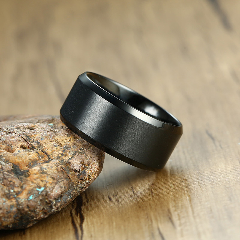 Free Custom Engraving 10mm Beveled Edges Black Matt Finish Wedding Band Rings in Stainless Steel
Free Custom Engraving 10mm Beveled Edges Black Matt Finish Wedding Band Rings in Stainless Steel
