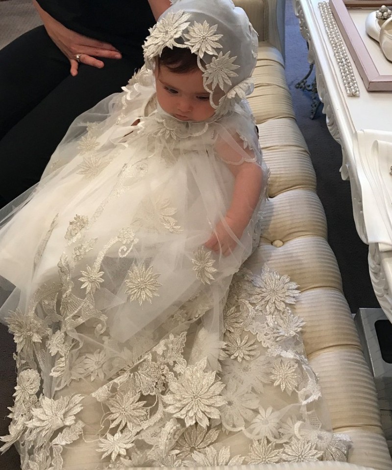 Cheap 2019 New Christening Gowns For Baby Girls With Long Sleeves Jacket Lace Baptism Dresses With Bonnet First Communication Dress