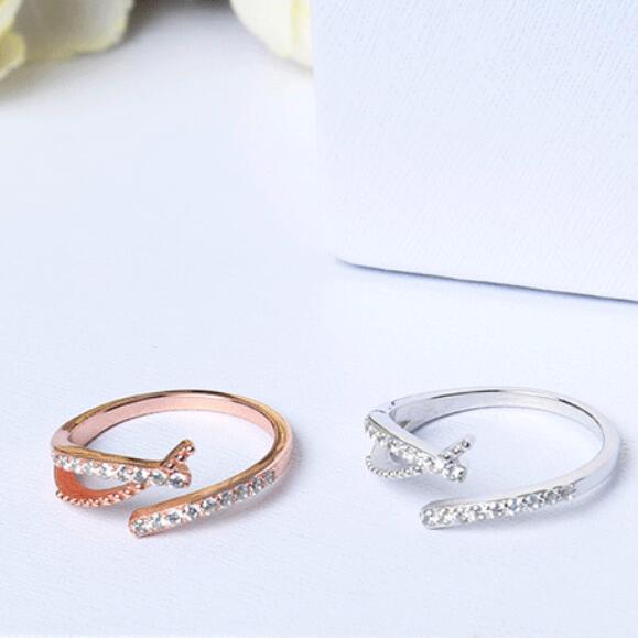 jewerly S925 sterling silver rings for women zircon magic rings simple classic hot fashion free of shipping
jewerly S925 sterling silver rings for women zircon magic rings simple classic hot fashion free of shipping
