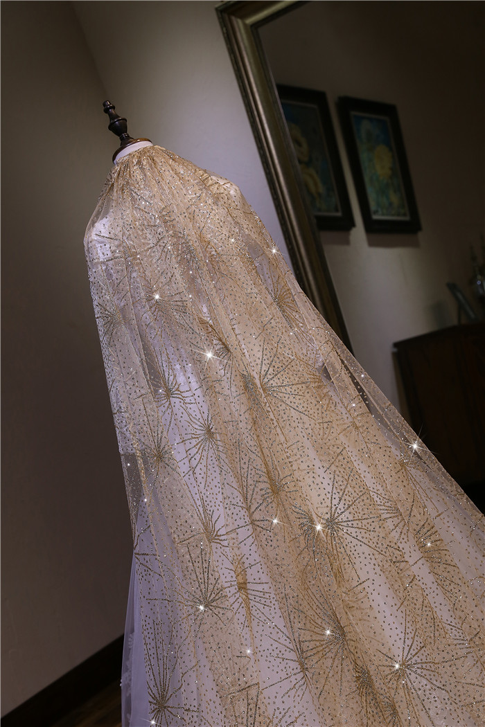 Luxury Wedding Veils Bling Beaded 3.5 M Long 3M Width Stars Champagne Gold Bridal Veil One Layer Wedding Veil