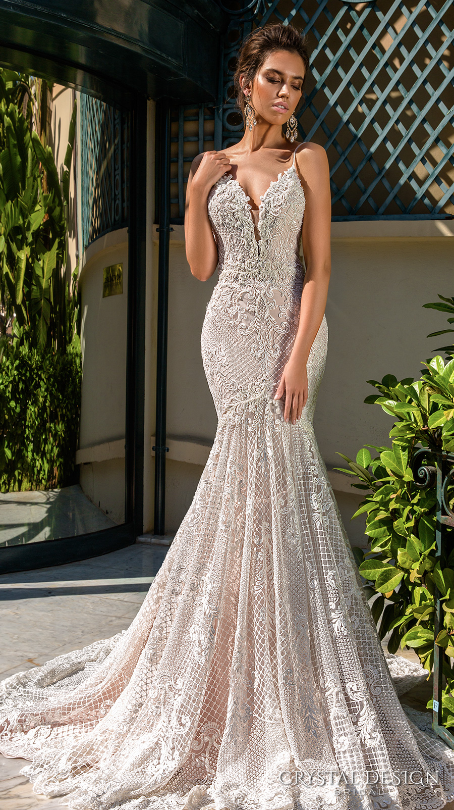 Mermaid Lace Dresses Appliques Pearls Beading Bridal Gowns Backless Tiered Tulle Dress For Wedding Party Custom