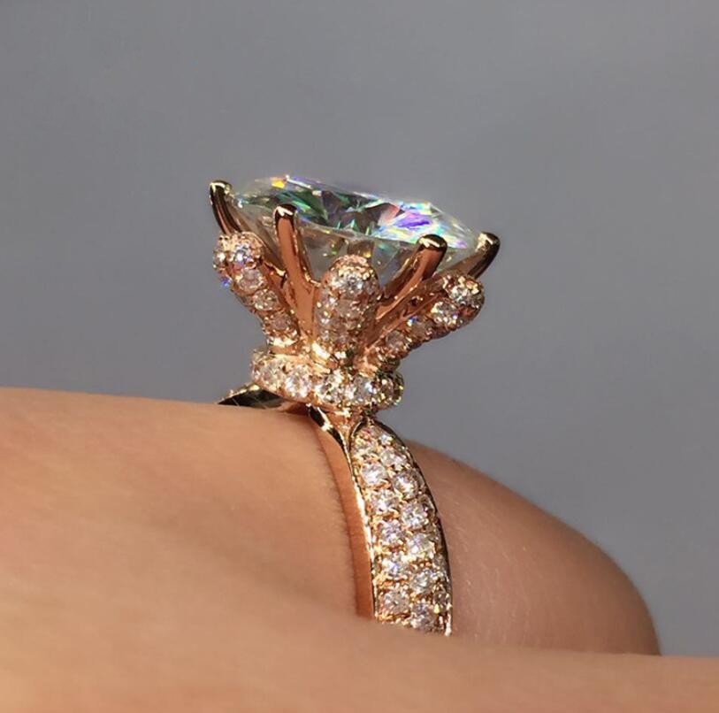 New Women Fashion Jewelry 925 Sterling Silver Rose Gold Filled Round Cut White Sapphire CZ Diamond Gemstones Cute Wedding Band Ring Gift