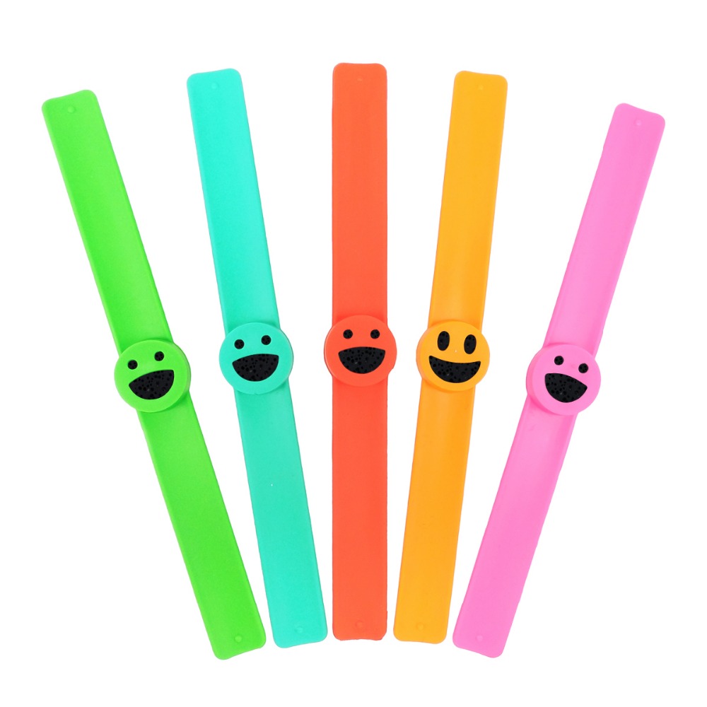 Fashion Clap smile Kids Essential Oil Diffuser Bracelet Men Women Silicone Bracelets Adjustable Bangle, Golden;silver
Fashion Clap smile Kids Essential Oil Diffuser Bracelet Men Women Silicone Bracelets Adjustable Bangle, Golden;silver