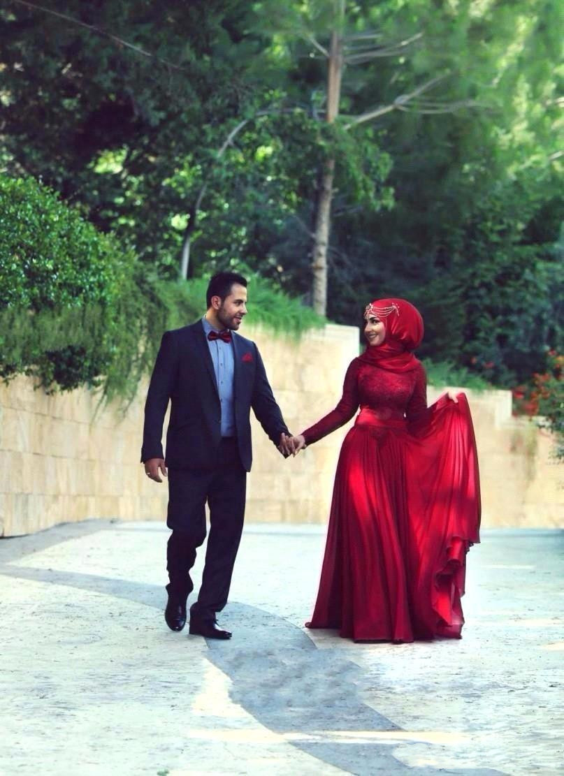 Modest Muslim Burgundy Formal Evening Dresses 2022 A Line Chiffon Long Sleeve High Neck Party Gowns Appliques Lace Islamic Kaftan Hijab Prom Dress Rob