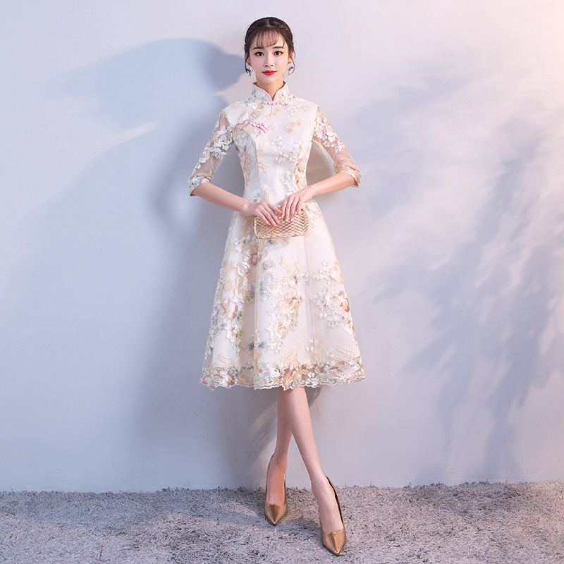 Traditional Chinese Dress Qipao Ladies Evening Dresses Vintage Cheongsam Women Bride Short Champagne Lace Cheongsam Modern Dress