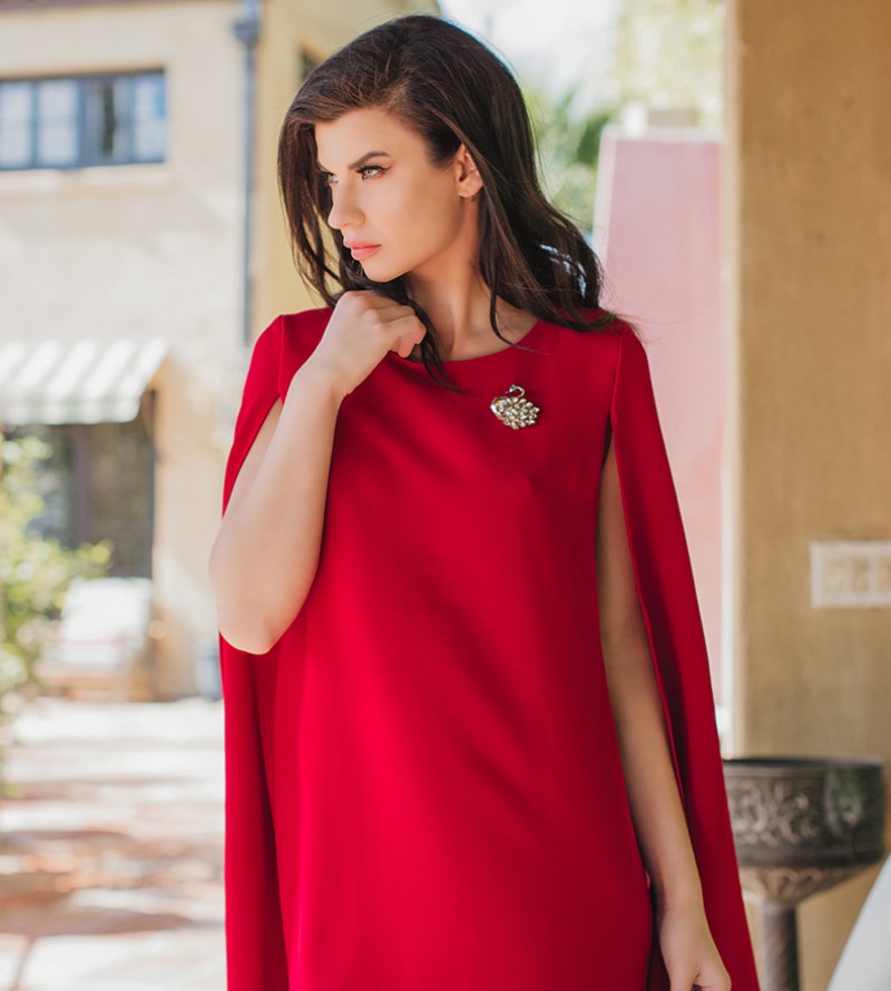 Customized Red Mother Of The Bride Dresses Jewel Neck Knee Length Satin Guest Dress Plus Size Evening Wear