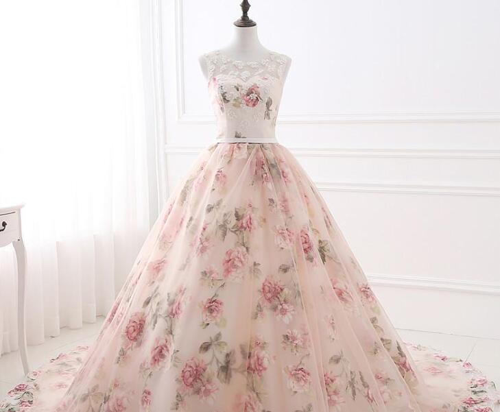 Appliques Prom Dress Print Flowers Organza Ball Gown Evening Dresses Rose Flowers Lace Formal Gowns, Same with picture
Appliques Prom Dress Print Flowers Organza Ball Gown Evening Dresses Rose Flowers Lace Formal Gowns, Same with picture