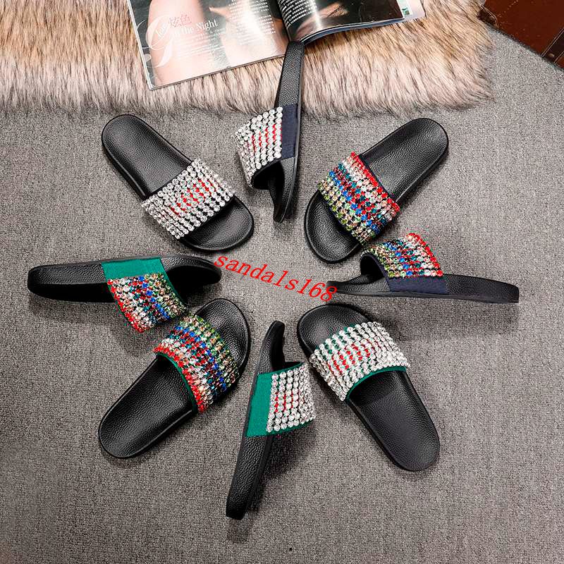 2018 new style mens and womens fashion Crystal embellishment slippers boys girls Web Stripe rubber slides flip flops, Black
2018 new style mens and womens fashion Crystal embellishment slippers boys girls Web Stripe rubber slides flip flops, Black