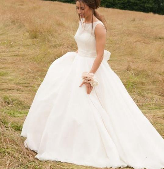 Vintage Country Wedding Dresses Bridal Gowns A Line 2021 Jewel Long Beach Simple Ivory Boho Bow Organza Bride Dress Plus Size