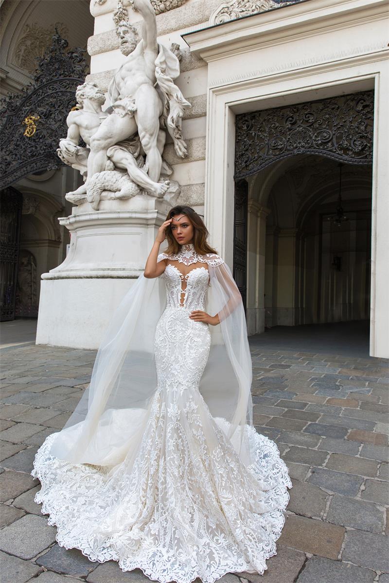 Crystal Design Luxury Mermaid Wedding Dresses With Cape Top Quality Lace Applique Sweep Train Sweetheart Neck Wedding Gown Vestidos De Novia