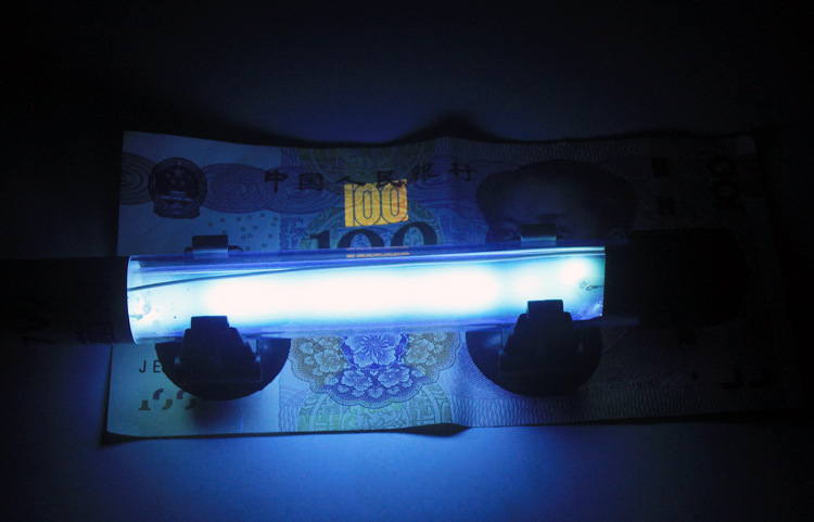 110220V Waterproof Aquarium Fish Tank Submersible Light Pond Pool UV Sterilizer Fishes Tanks Lamp Aquarium UV Lamps