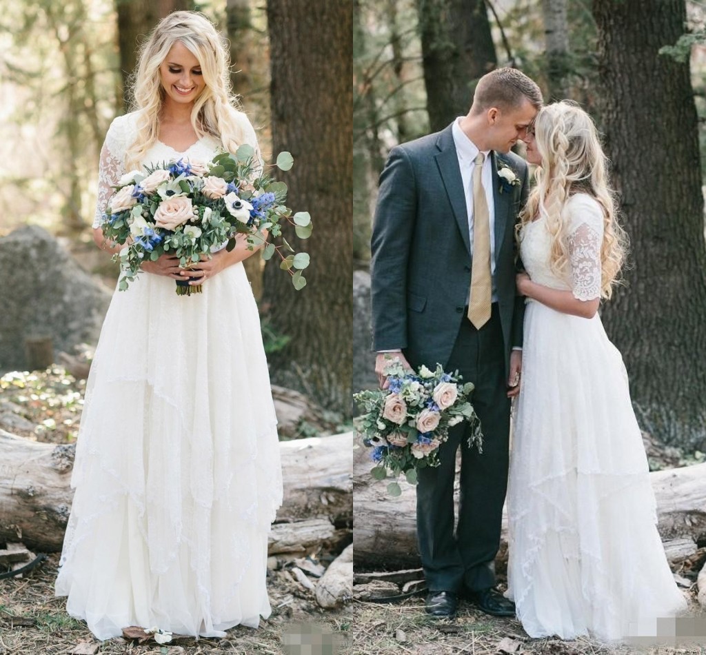 2019 Western Country Bohemian Forest Wedding Dresses Lace Chiffon Modest V Neck Half Sleeves Long Bridal Gowns Plus Size Dress for Wedding, Champagne
2019 Western Country Bohemian Forest Wedding Dresses Lace Chiffon Modest V Neck Half Sleeves Long Bridal Gowns Plus Size Dress for Wedding, Champagne