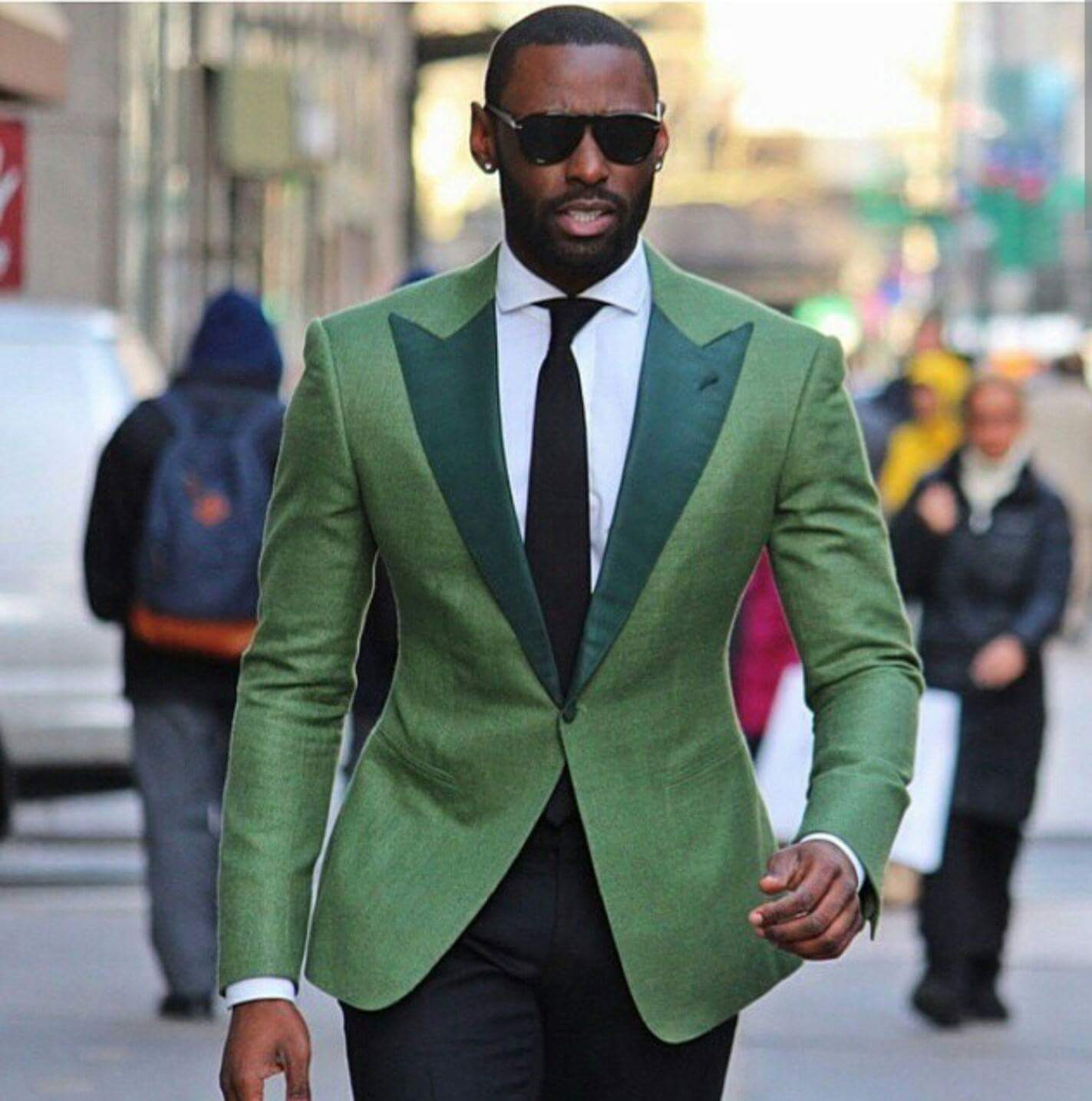 New Fashion Slim Fit Groom Tuxedos Peaked Lapel One Button Groomsmen Blazer Men Formal Suit Party Prom Suit(Jacket+Pants+Tie) NO:133