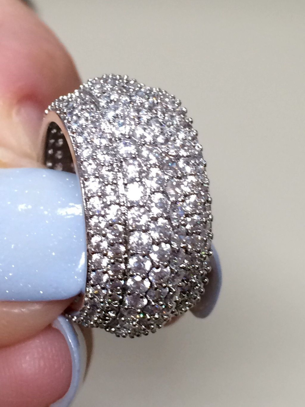 Fashion Jewelry Luxury Big Jewelry 320pcs 5A zircon cz wedding band ring for women 925 Sterling silver Engagement Ring
Fashion Jewelry Luxury Big Jewelry 320pcs 5A zircon cz wedding band ring for women 925 Sterling silver Engagement Ring