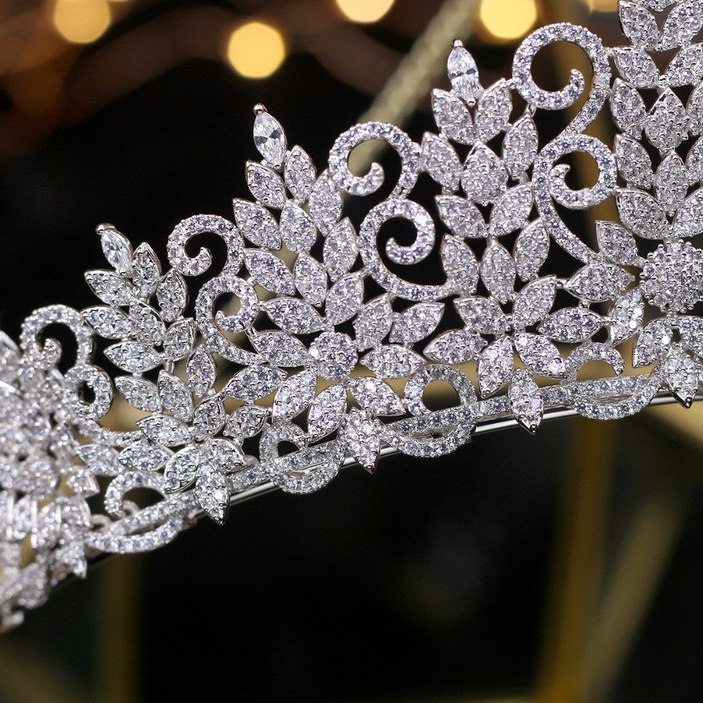 Amazing Queen zircon Tiara Vintage Headpiece Wedding Crowns Bridal Hair Jewelry Tocado Novia Wedding Hair Accessories