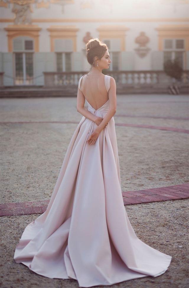 Glamorous Mermaid Dresses Spaghetti Beads Crystal Sexy Backless Overskirt Satin Beach Wedding Dress Custom Made Engagement Gowns
