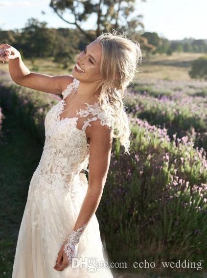 Vintage Bohemia Beach A Line Wedding Dresses Cap Sleeves Lace Appliqued Boho Bridal Gowns Plus Size Country Wedding Dress