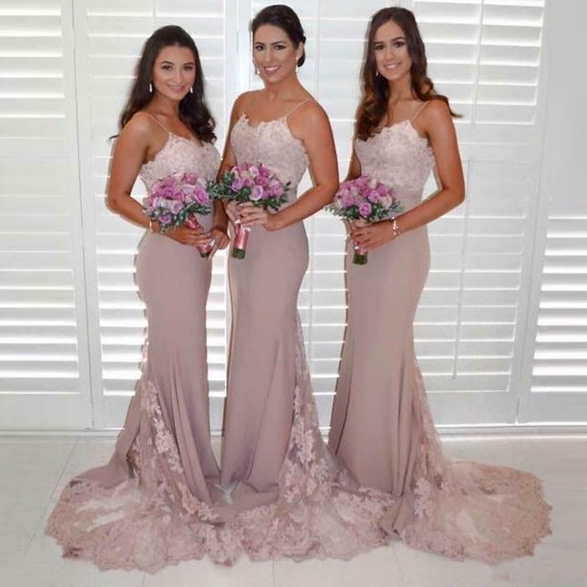 

Elegant Blush Pink Spaghetti Straps Mermaid Lace Bridesmaid Dresses Cheap with Appliqued Country Satin Sweep Train Party Maid of honor Gowns