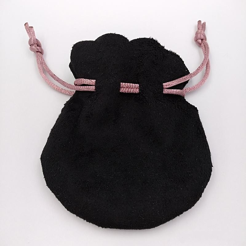 2colors Jewelry Pink Ribbon Black Velvet Pouches bags Suit For European Brand Beads Charms Jewelry packaging bag
2colors Jewelry Pink Ribbon Black Velvet Pouches bags Suit For European Brand Beads Charms Jewelry packaging bag