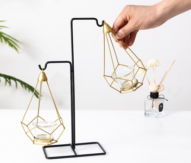 Nordic Light Candle Holder Metal Table Romantic Wedding Candlelight Dinner Props Crative European Decorations Ornaments