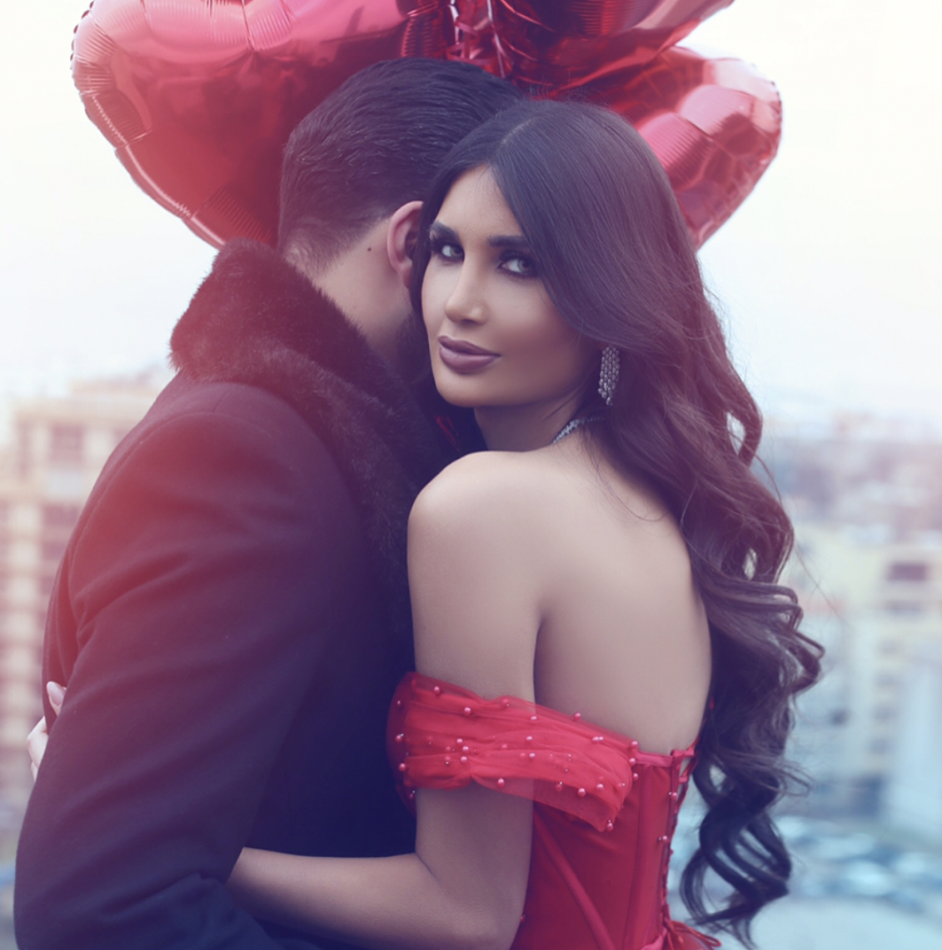 Hot Sale Off The Shoulder Prom Dress Red Tulle Handmade Major Beading Customized Lace Up Back Evening Dresses With High Quality