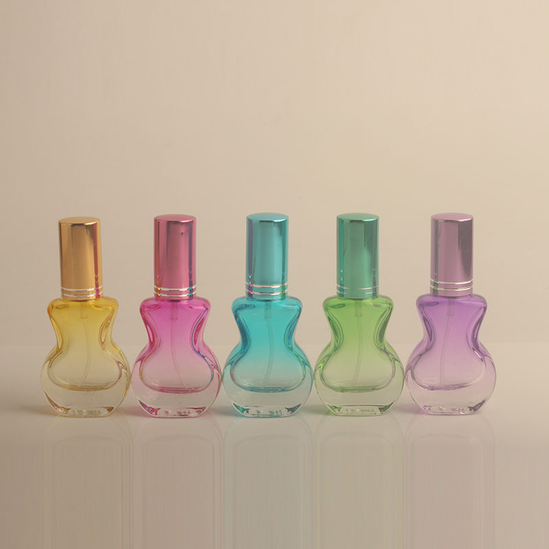 10ML violin shape glass perfume bottle / spray bottle / gourd model bottle / transparent Cosmetic Containers F720
10ML violin shape glass perfume bottle / spray bottle / gourd model bottle / transparent Cosmetic Containers F720