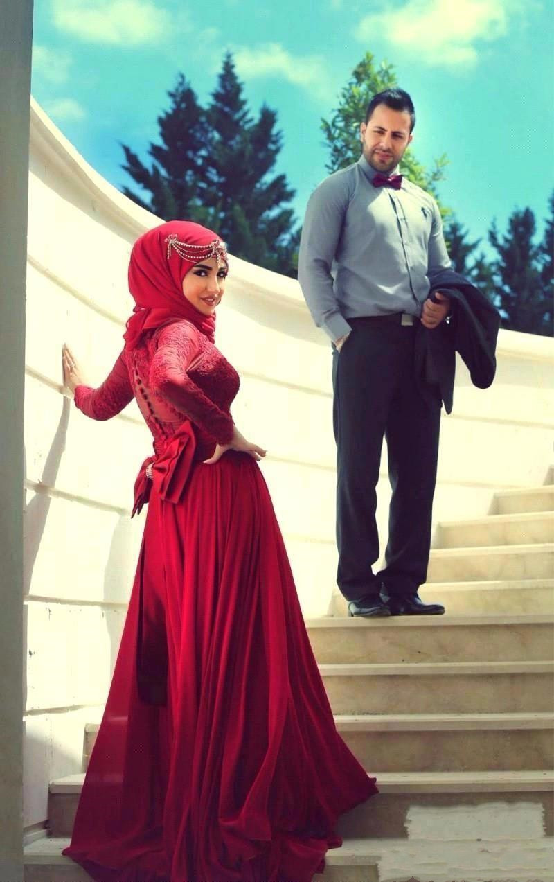 Modest Muslim Burgundy Formal Evening Dresses 2022 A Line Chiffon Long Sleeve High Neck Party Gowns Appliques Lace Islamic Kaftan Hijab Prom Dress Rob