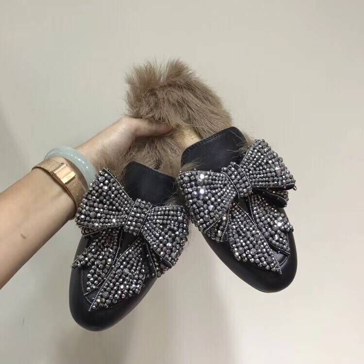 Designer Shoes 2018 Winter Fur Slippers Women Driving Loafers Genuine Leather Fashion Moccasins Embroidery Bear Tiger Flower EU34-43, Original box
Designer Shoes 2018 Winter Fur Slippers Women Driving Loafers Genuine Leather Fashion Moccasins Embroidery Bear Tiger Flower EU34-43, Original box