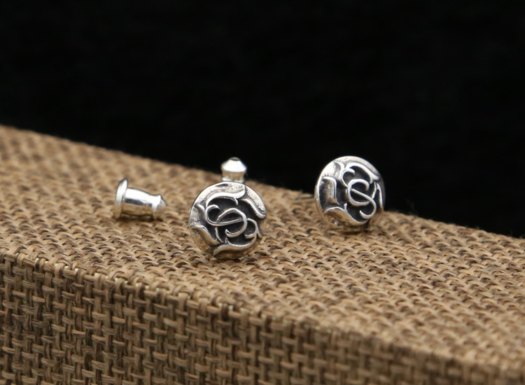 Brand new 925 sterling silver vintage American European antique silver hand-made designer stud earrings for women & men wholesale