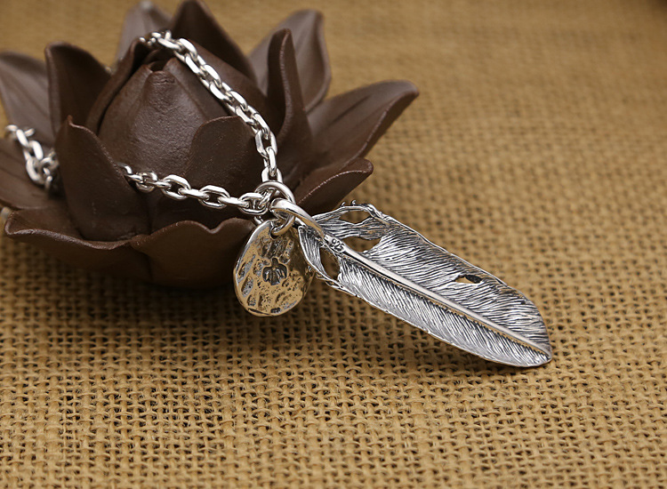 Brand new 925 sterling silver vintage jewelry antique silver hand-made designer feather necklace pendants no chain men women