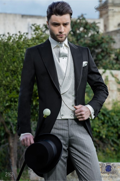 New Fashion Black Tailcoat Groom Tuxedos Excellent Men Wedding Wear High Quality Men Formal Prom Party Suit(Jacket+Pants+Tie+Vest) NO:959, Same as image
New Fashion Black Tailcoat Groom Tuxedos Excellent Men Wedding Wear High Quality Men Formal Prom Party Suit(Jacket+Pants+Tie+Vest) NO:959, Same as image