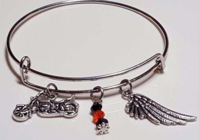 Vintage Silver Motorcycle &Angel Wing Crystal Beads Charms Expandable Wire Bracelet Wedding Cuff Bangles For Women Jewelry Accessories NEW
Vintage Silver Motorcycle &Angel Wing Crystal Beads Charms Expandable Wire Bracelet Wedding Cuff Bangles For Women Jewelry Accessories NEW