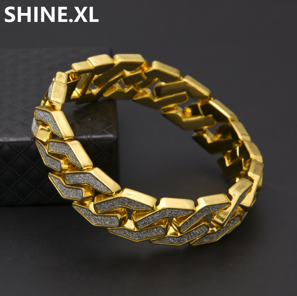 Iced Out Miami Cuban Link Bracelets For Men Jewelry 3D Gold Silver Color Plated Mens 15mm Wide Mens 8.5inch Bracelet
Iced Out Miami Cuban Link Bracelets For Men Jewelry 3D Gold Silver Color Plated Mens 15mm Wide Mens 8.5inch Bracelet