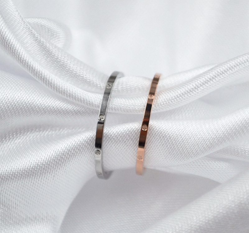 Fashion Silver Titanium Steel Gloss Ring, Titanium Steel Jewellery Couple Rings Women Rose Gold Rings Dots Japan and South Korea Wind