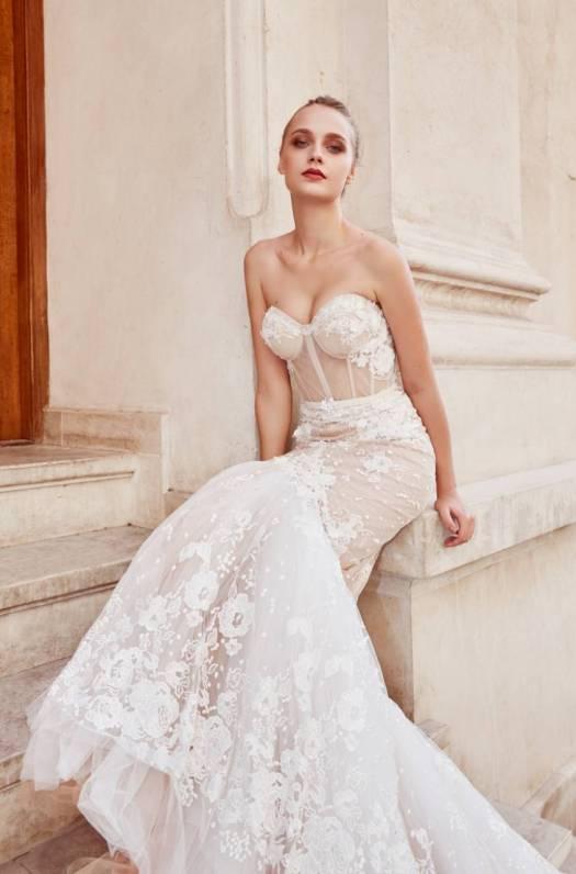 Sweetheart Backless Mermaid Wedding Dress Appliqued Sweep Train Lace Bridal Gowns With Boning Illusion Wedding Dresses