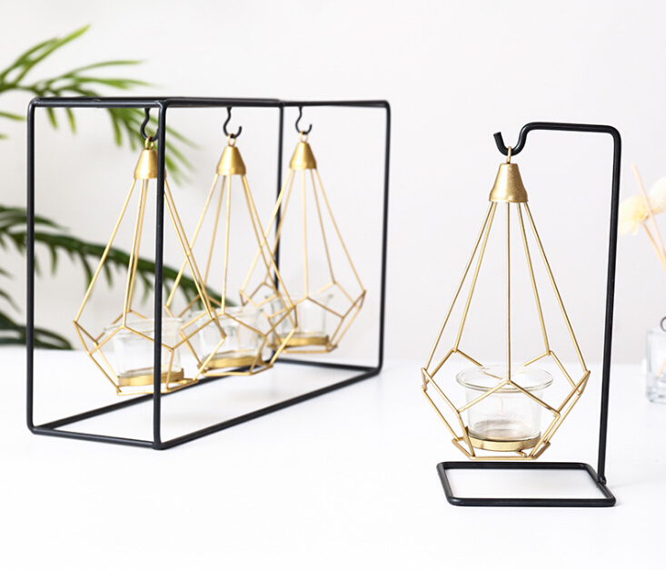 Nordic Light Candle Holder Metal Table Romantic Wedding Candlelight Dinner Props Crative European Decorations Ornaments