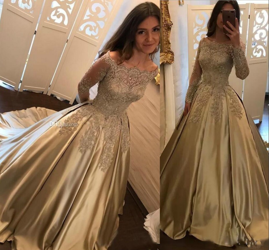 2018 Lace Applique Beaded Evening Dresses Sexy Gold Bateau Long Sleeves Prom Dresses Sweet 16 Quinceanera Formal Party Gowns Stain Ball Gown, Same as picture 
2018 Lace Applique Beaded Evening Dresses Sexy Gold Bateau Long Sleeves Prom Dresses Sweet 16 Quinceanera Formal Party Gowns Stain Ball Gown, Same as picture
