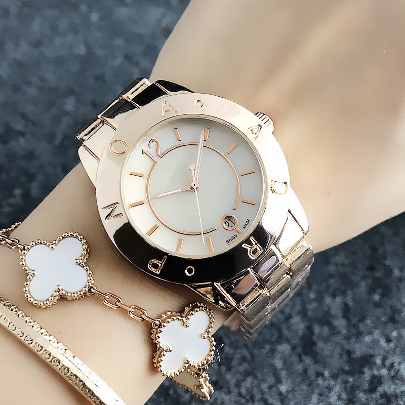 Fashion Brand Women Girls style metal steel band Quartz Calendar wrist Watch P55, Gold
Fashion Brand Women Girls style metal steel band Quartz Calendar wrist Watch P55, Gold