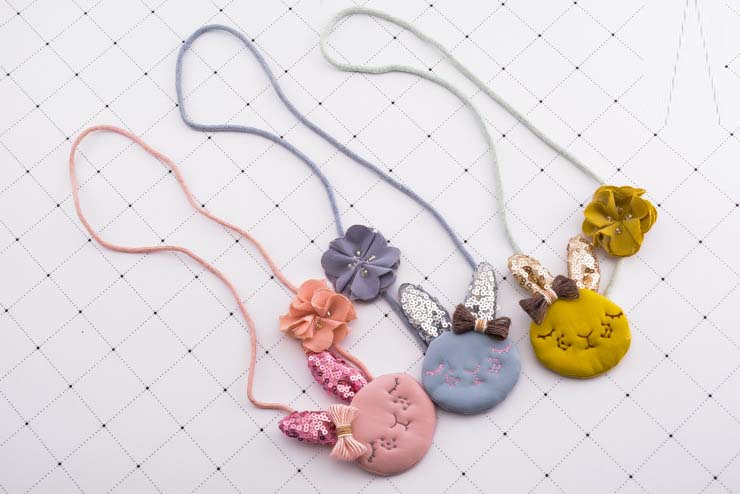 Cute Kids Cartoon necklace Bunny Sequin Ear Flower pendant Children necklace beaded flowers princess Girls accessories C3548, Yellow
Cute Kids Cartoon necklace Bunny Sequin Ear Flower pendant Children necklace beaded flowers princess Girls accessories C3548, Yellow